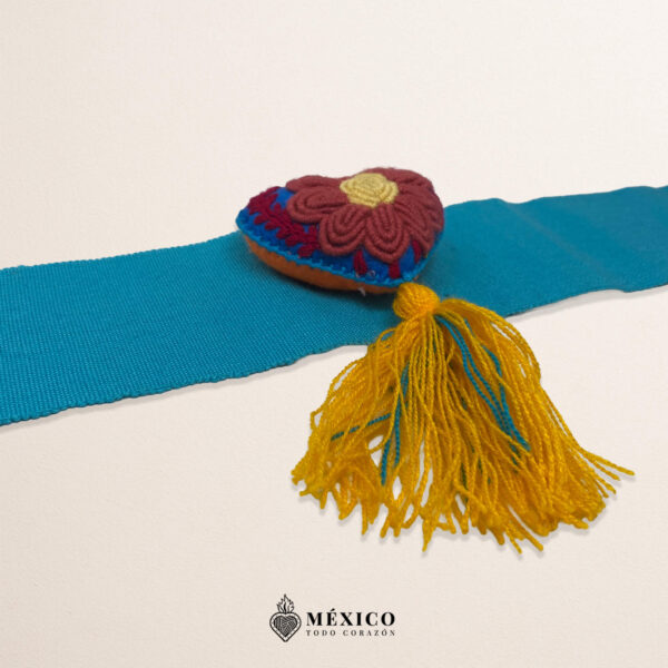 Cyan Artisan Mexican Waist Belt – Heart Embellishment in Multicolor Yarn