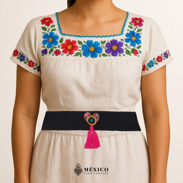 Black artisan Mexican waist belt (faja) featuring a multicolor heart embellishment in felt appliqué