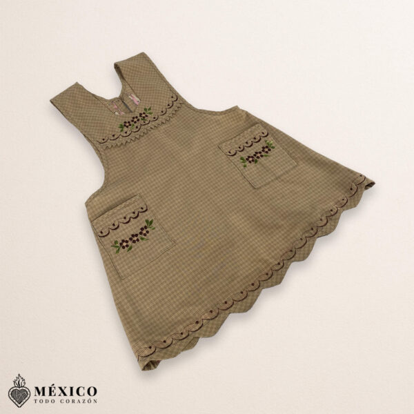 Beige Mexican embroidered essential cotton blend kitchen apron featuring a daisy floral design