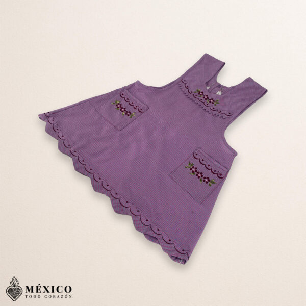 Lilac blue Mexican embroidered essential cotton blend kitchen apron featuring a daisy floral design