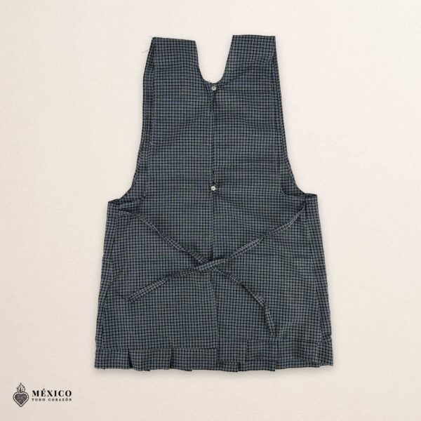 Mexican embroidered apron made of essential cotton, handmade kitchen apron featuring traditional floral embroidery inspired by Mexican craftsmanship