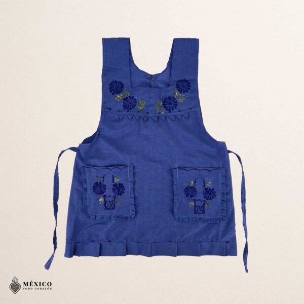 Blue Mexican embroidered apron made of essential cotton, handmade kitchen apron featuring traditional floral embroidery inspired by Mexican craftsmanship