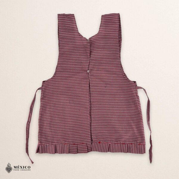 Blue Mexican embroidered apron made of essential cotton, handmade kitchen apron featuring traditional floral embroidery inspired by Mexican craftsmanship