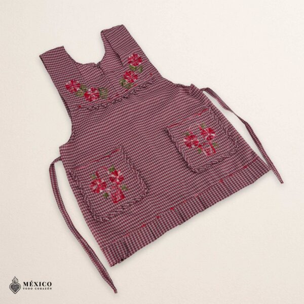 Blue Mexican embroidered apron made of essential cotton, handmade kitchen apron featuring traditional floral embroidery inspired by Mexican craftsmanship