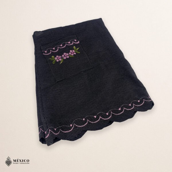 Gray Mexican embroidered apron made of essential cotton, handmade kitchen apron featuring traditional floral embroidery inspired by Mexican craftsmanship