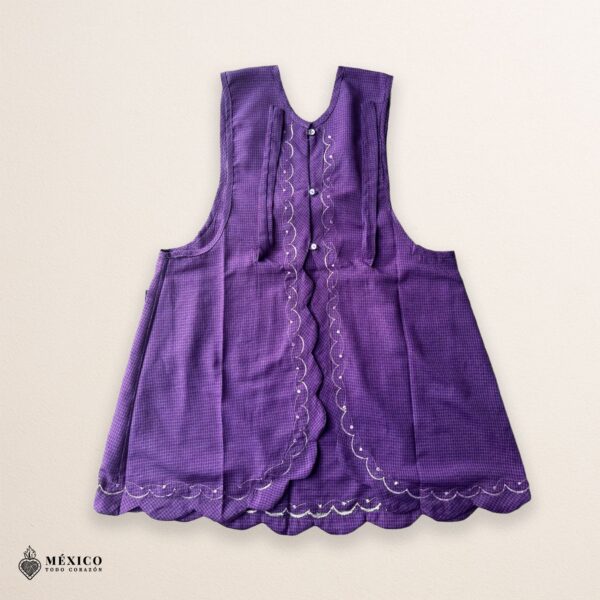 Lilac Mexican embroidered apron made of essential cotton, handmade kitchen apron with vibrant floral embroidery in traditional Mexican style