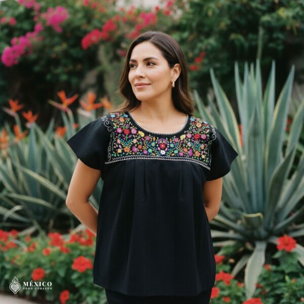 Mexican Embroidered Blouse – Handmade Otomi Floral & Animals Design