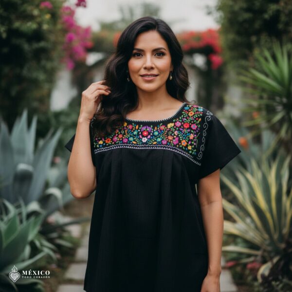 Mexican Embroidered Blouse – Handmade Otomi Floral & Animals Design