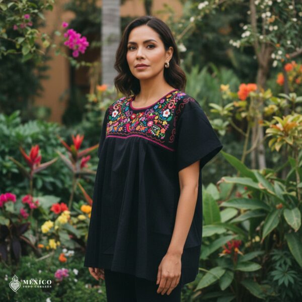 Mexican Embroidered Blouse – Handmade Otomi Floral & Animals Design