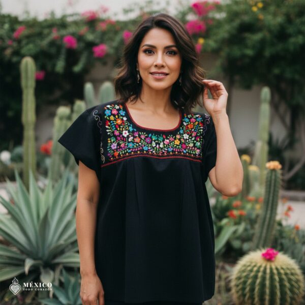 Mexican Embroidered Blouse – Handmade Otomi Floral & Animals Design