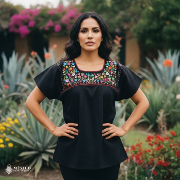 Mexican Embroidered Blouse – Handmade Otomi Floral & Animals Design